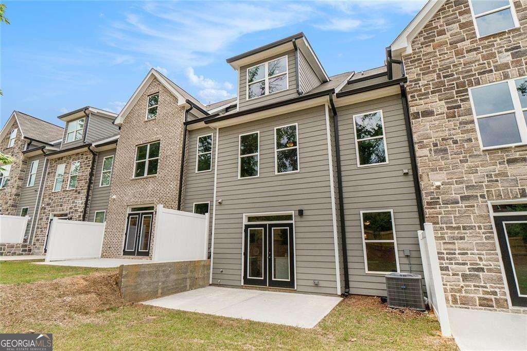 Burberry at Sandtown - Residential