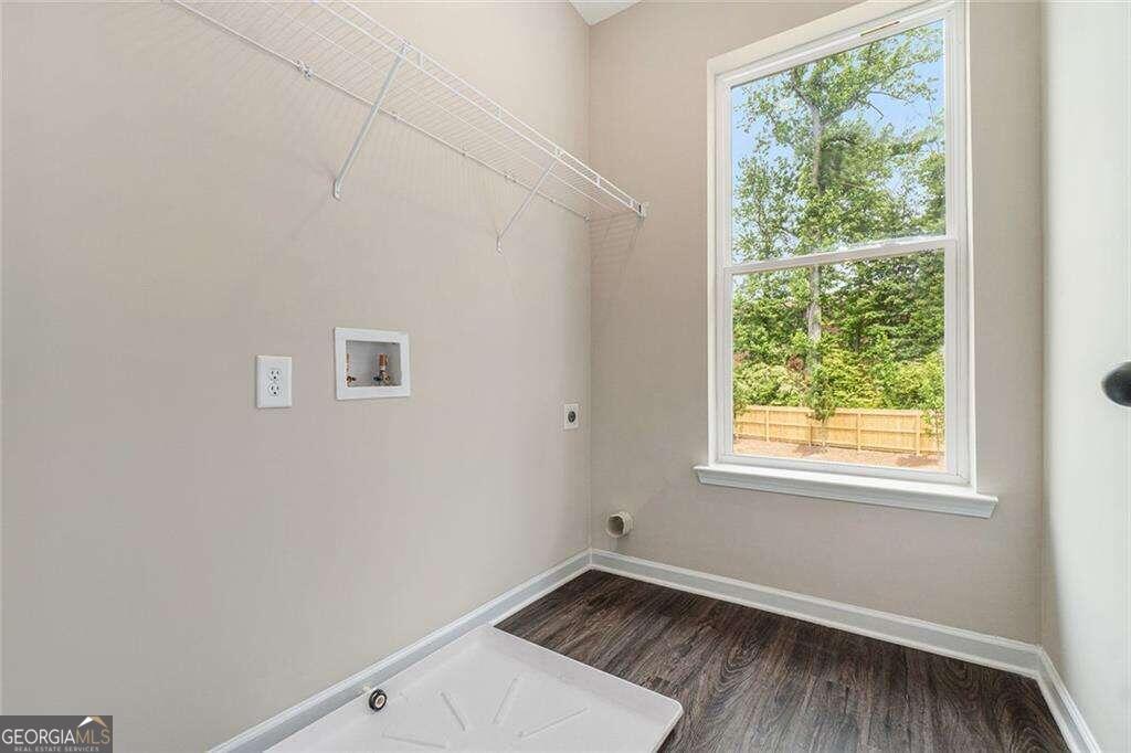 Burberry at Sandtown - Residential