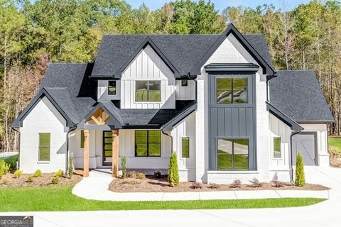 121 Forest Berry CT Newnan GA 30265