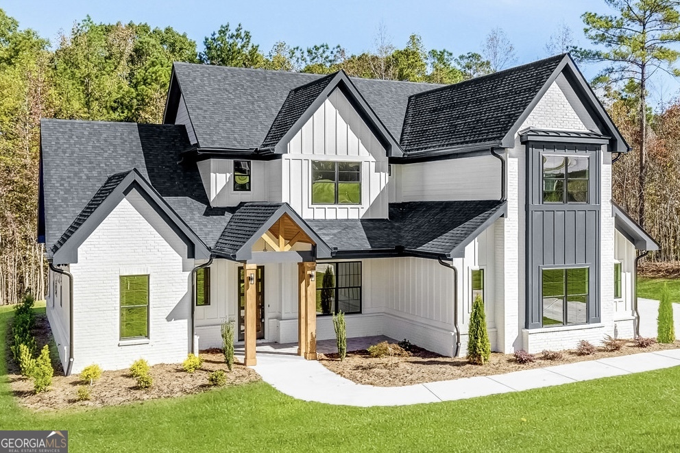 121 Forest Berry CT