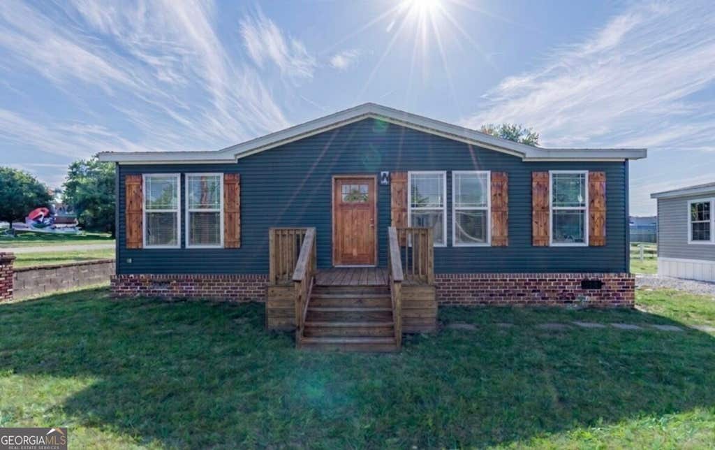 Photo of 113 Stewart Avenue NE, Milledgeville, GA 31061 (MLS # 10831334)