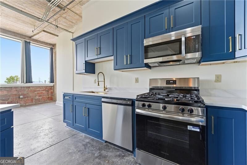 505 Whitehall ST SW 301