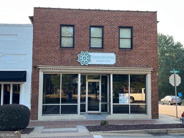 Photo of 2 N East Main Street, Hampton, GA 30228 (MLS # 10826737)