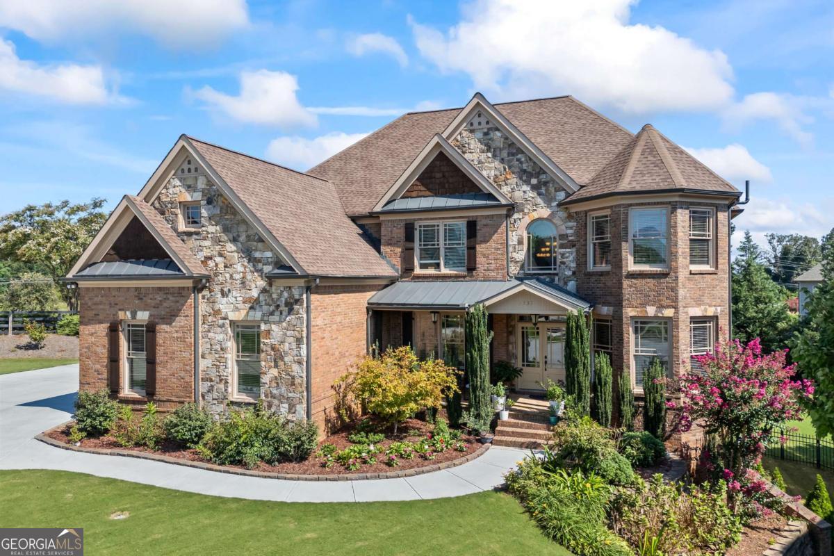 2438763977 Homes for Sale