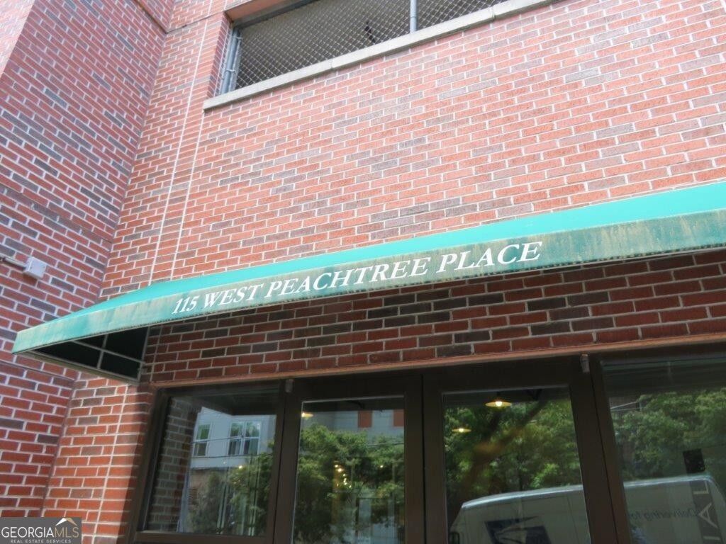 Photo of 115 W Peachtree Place NW #702, Atlanta, GA 30313 (MLS # 10795642)