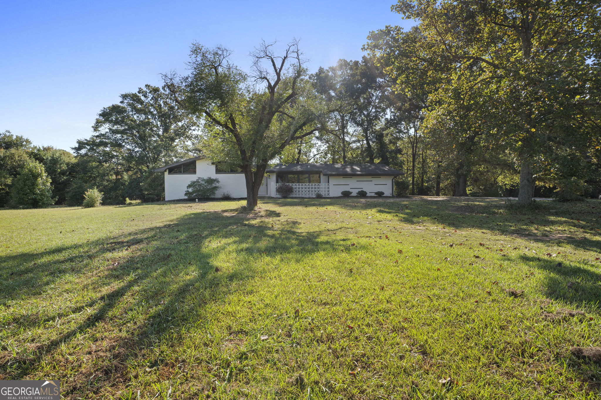 1027 Goza RD