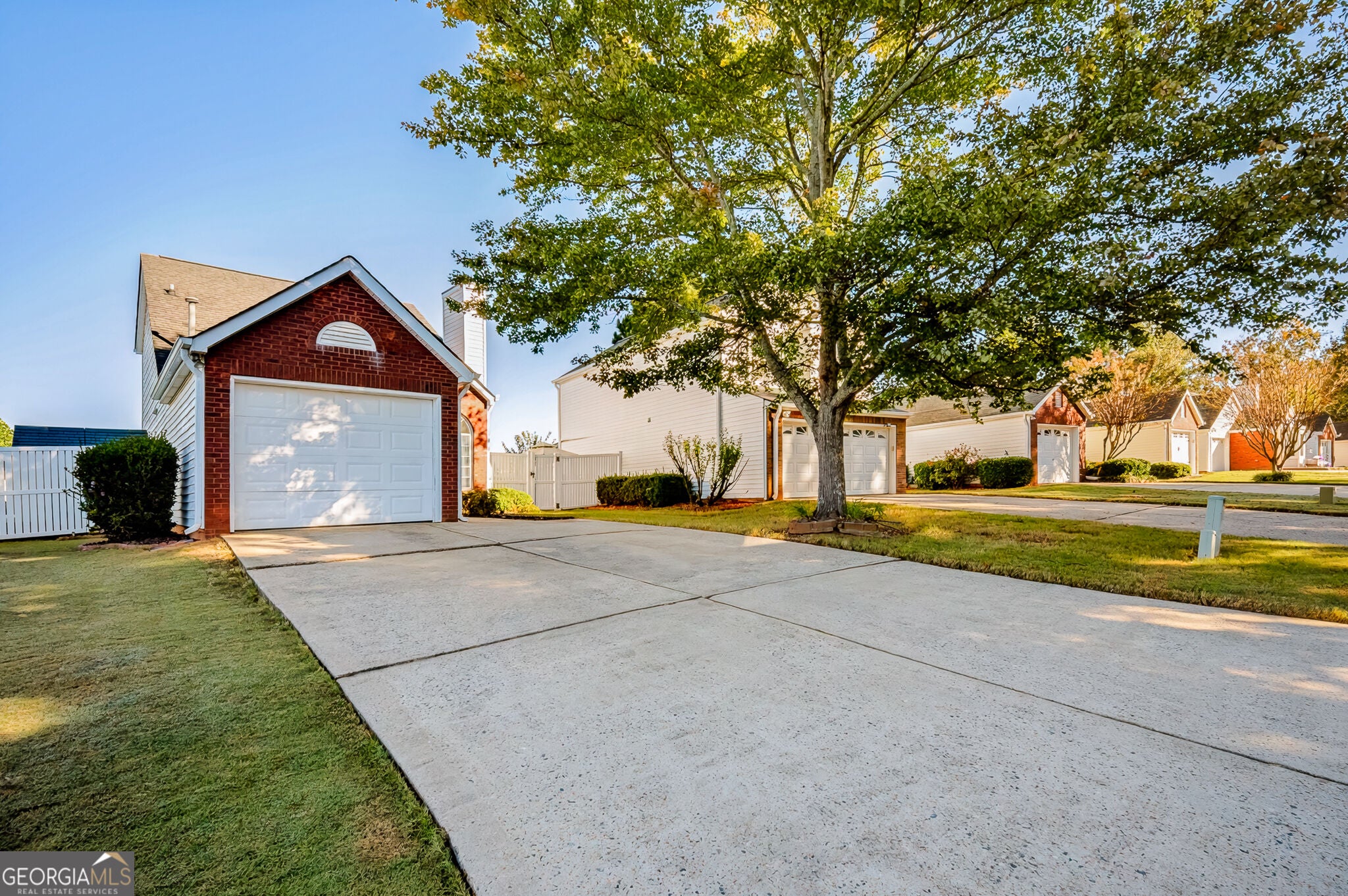 2797 Albion Farm WAY