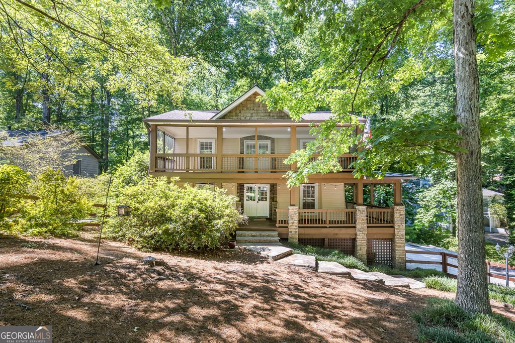Photo of 3450 Winfair Place, Marietta, GA 30062 (MLS # 10765207)