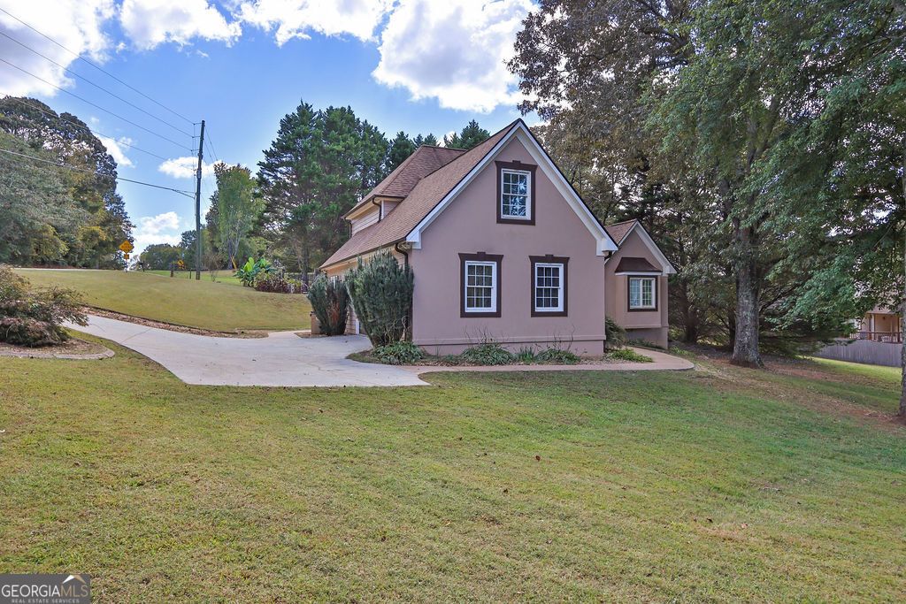 Photo of 5126 Cash Road, Flowery Branch, GA 30542 (MLS # 10624399)