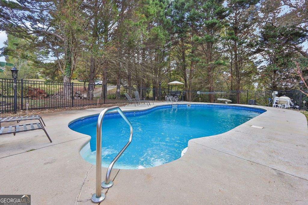 Photo of 5126 Cash Road, Flowery Branch, GA 30542 (MLS # 10624399)