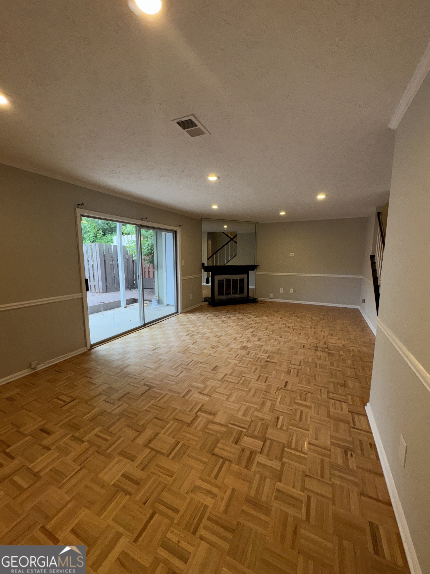 Covered Bridge - Residential Lease