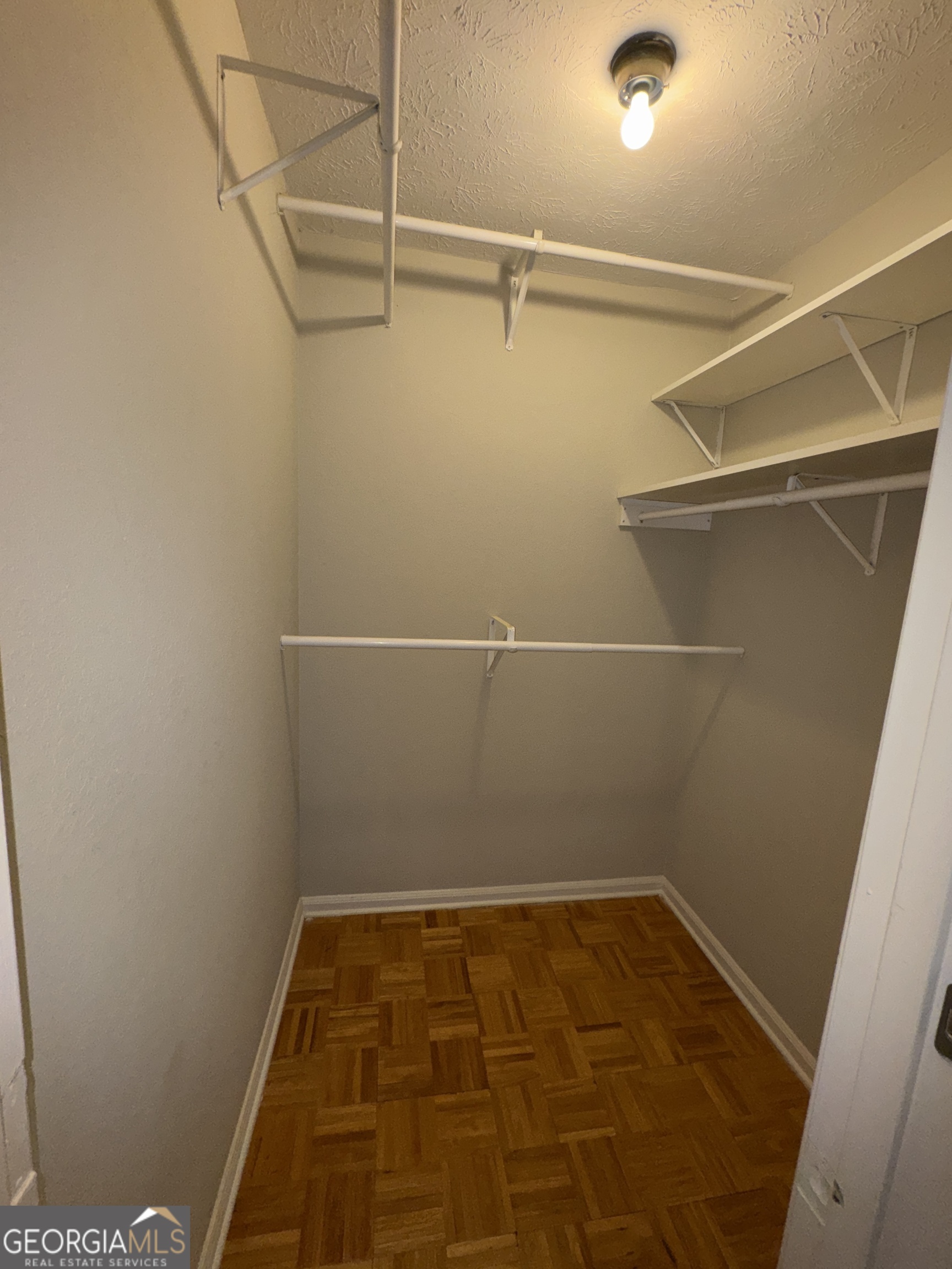 Covered Bridge - Residential Lease