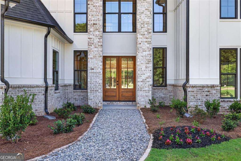 3410 Tate LN