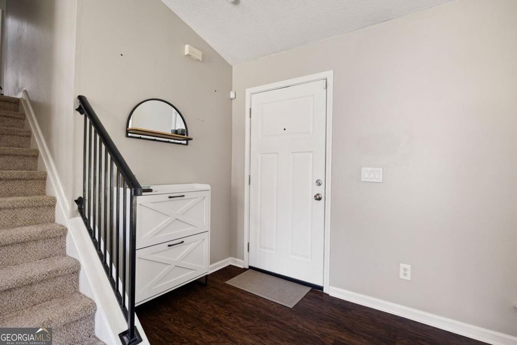 Photo of 217 Creel Chase NW, Kennesaw, GA 30144 (MLS # 10718926)