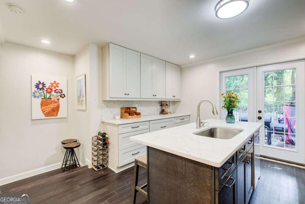 Photo of 1105 CLAIREMONT Avenue, Decatur, GA 30030 (MLS # 10624698)