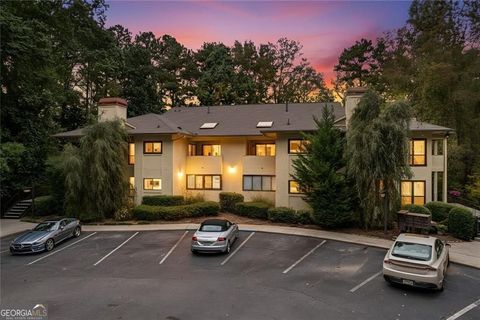 Photo of 1205 Killarney SE, Smyrna, GA 30080 (MLS # 10630595)