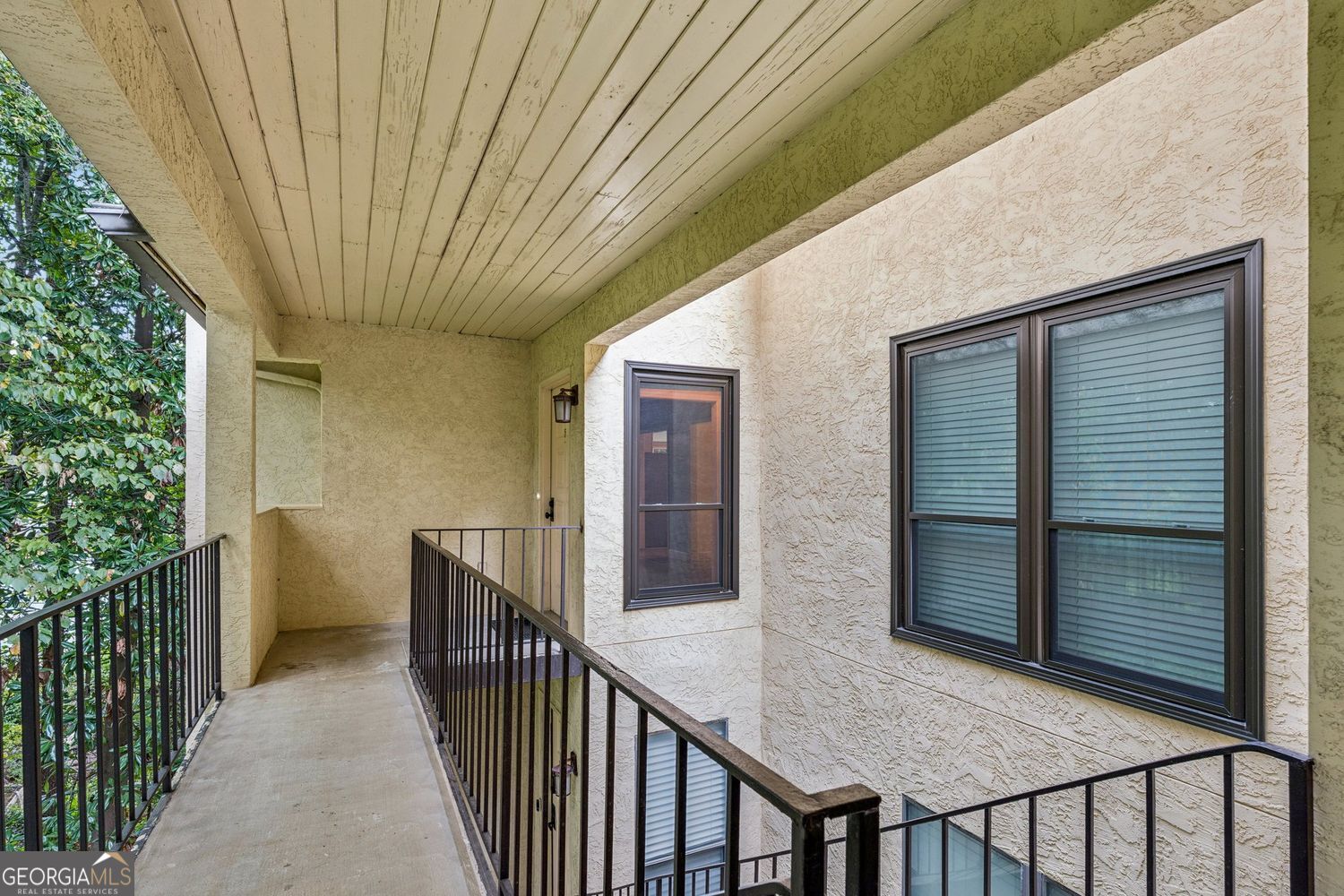 1205 Killarney SE