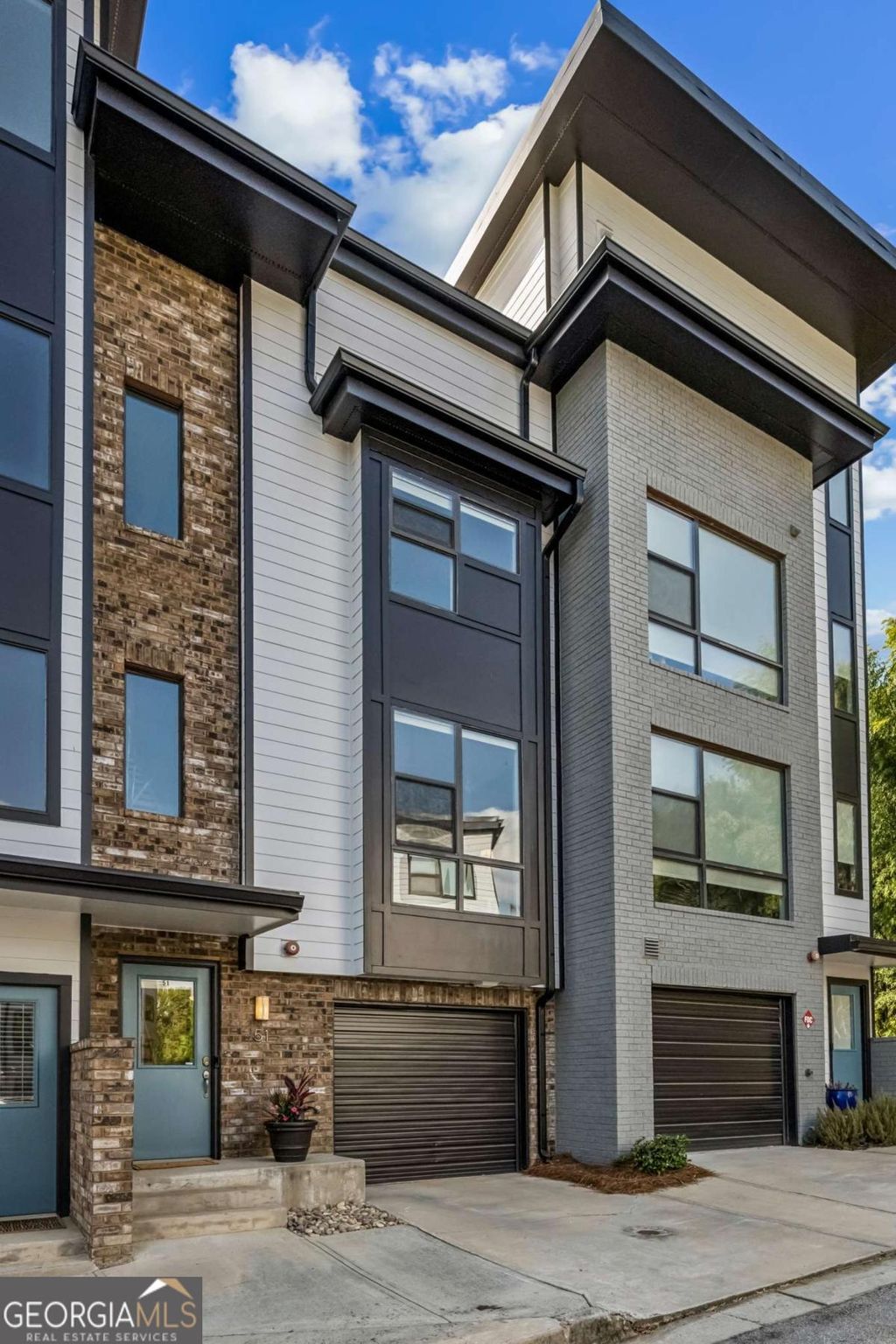 Photo of 51 Moda Lane, Atlanta, GA 30316 (MLS # 10724647)