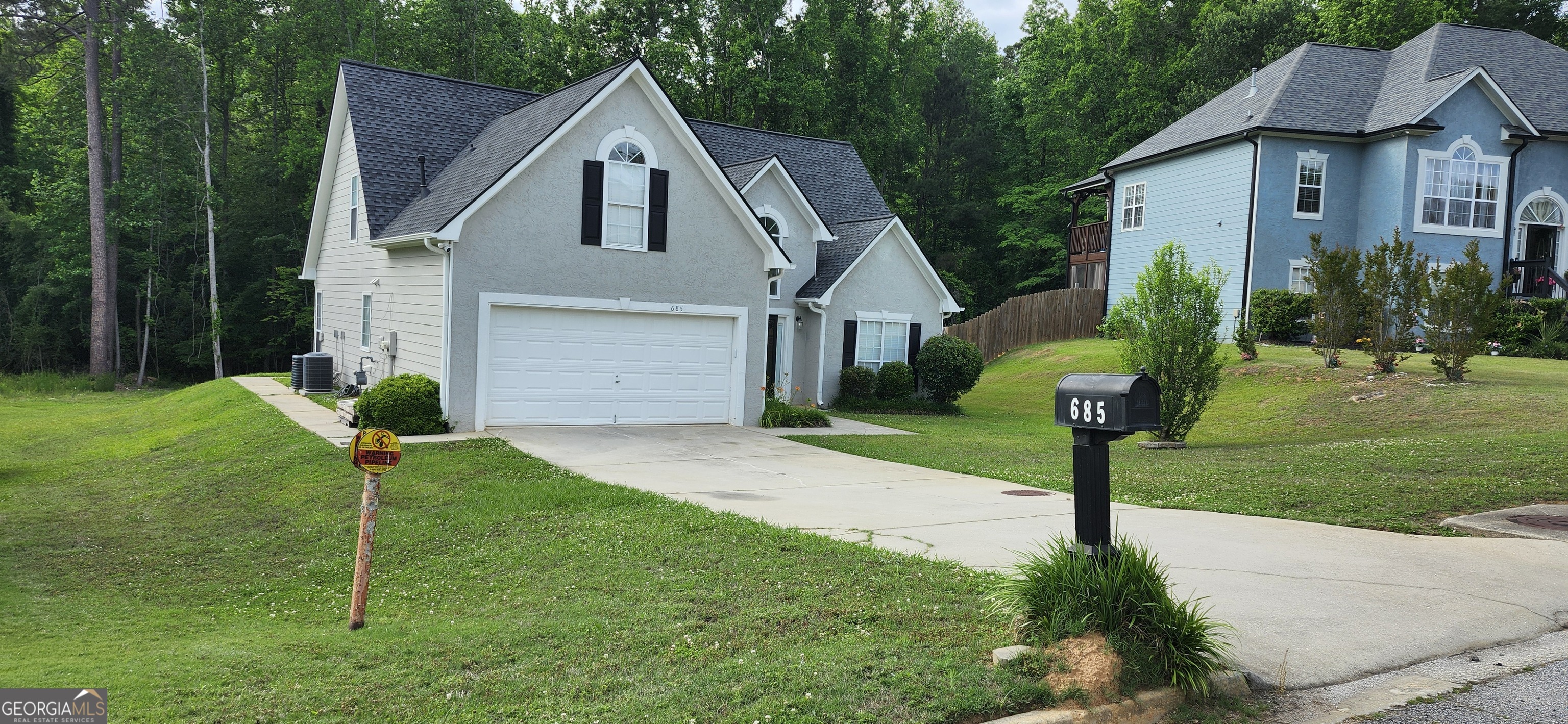 685 Washington DR
