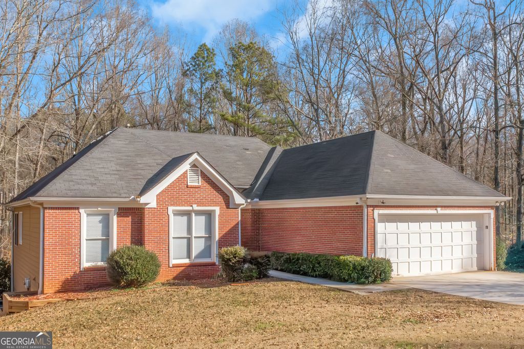 Photo of 3060 Water Brook Drive SW, Conyers, GA 30094 (MLS # 10679498)