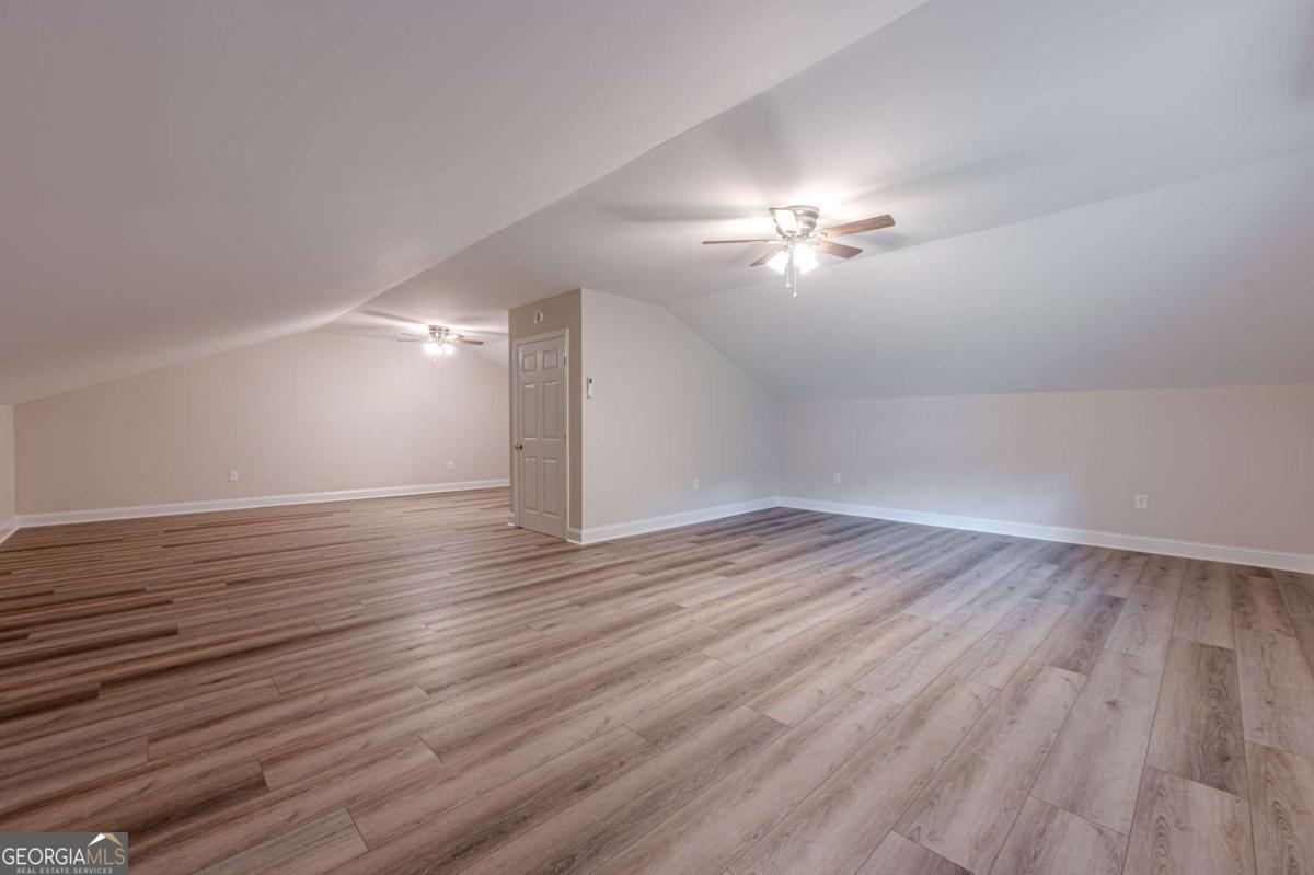 S Cherokee lane - Residential