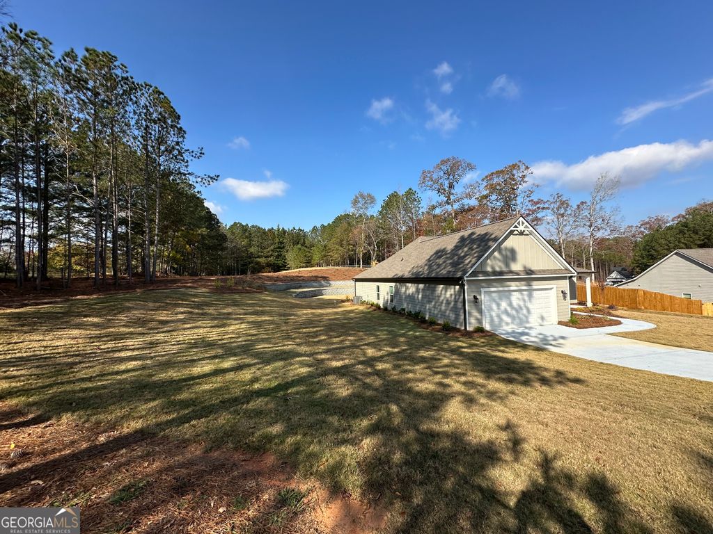 Photo of 31 Sourwood Drive, Mansfield, GA 30055 (MLS # 10695433)