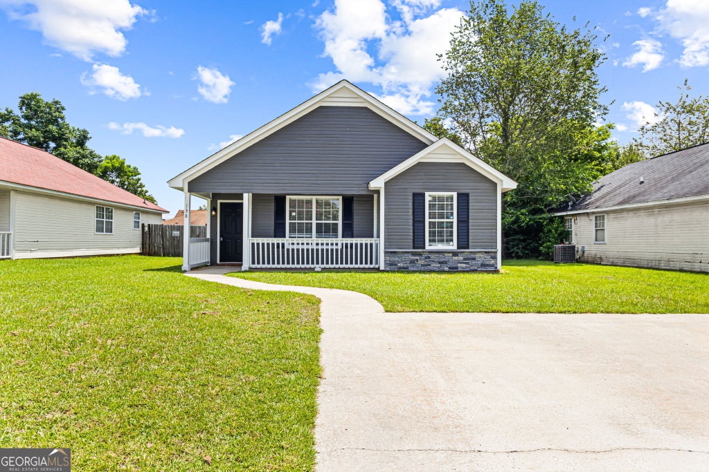 Photo of 138 Kensington Circle, Warner Robins, GA 31093 (MLS # 10808700)