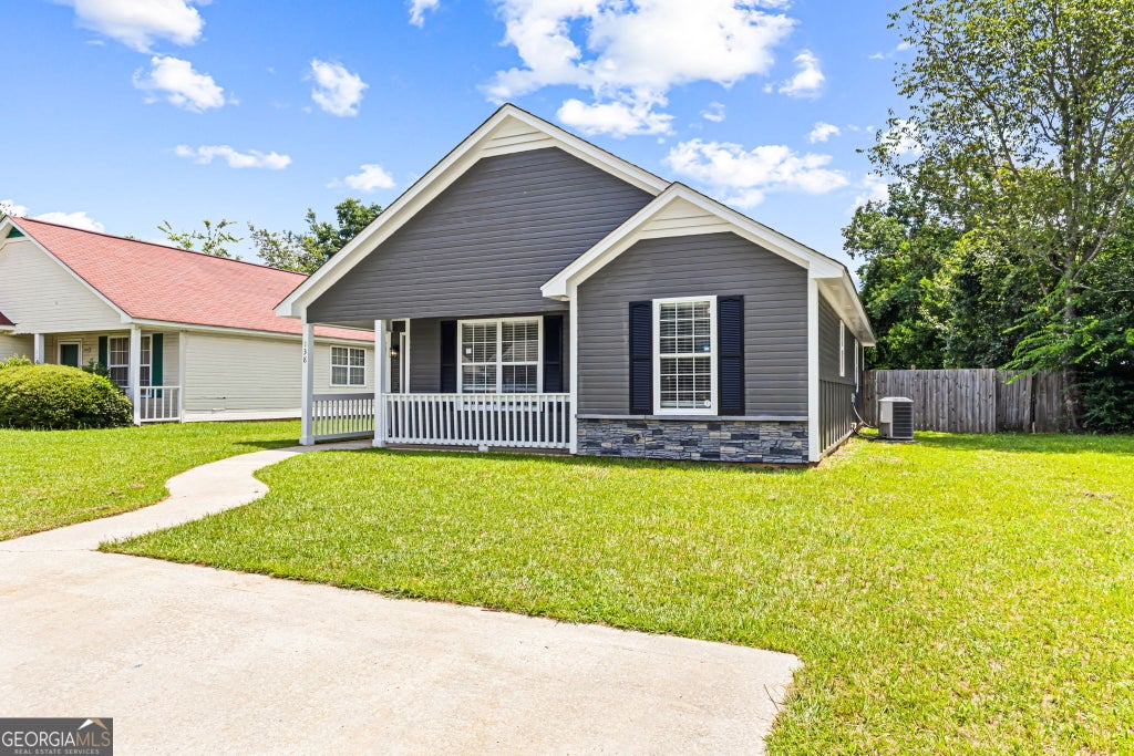 Photo of 138 Kensington Circle, Warner Robins, GA 31093 (MLS # 10808700)