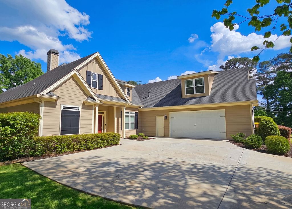 Photo of 3604 Sandhill Drive SE, Conyers, GA 30094 (MLS # 10754108)