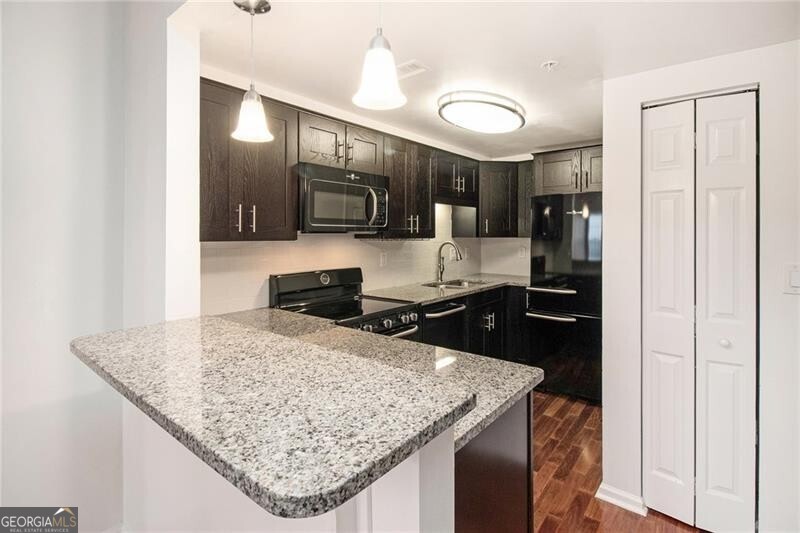 Atlanta, Georgia 30309, United States, 1 Bedroom Bedrooms, ,1 BathroomBathrooms,Residential,Active,21583