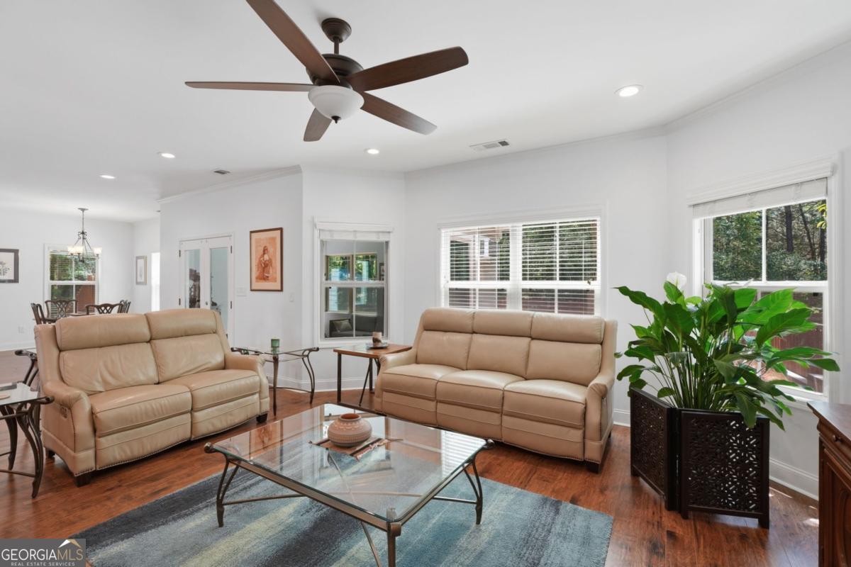 1405 Cumberland Creek LN SW