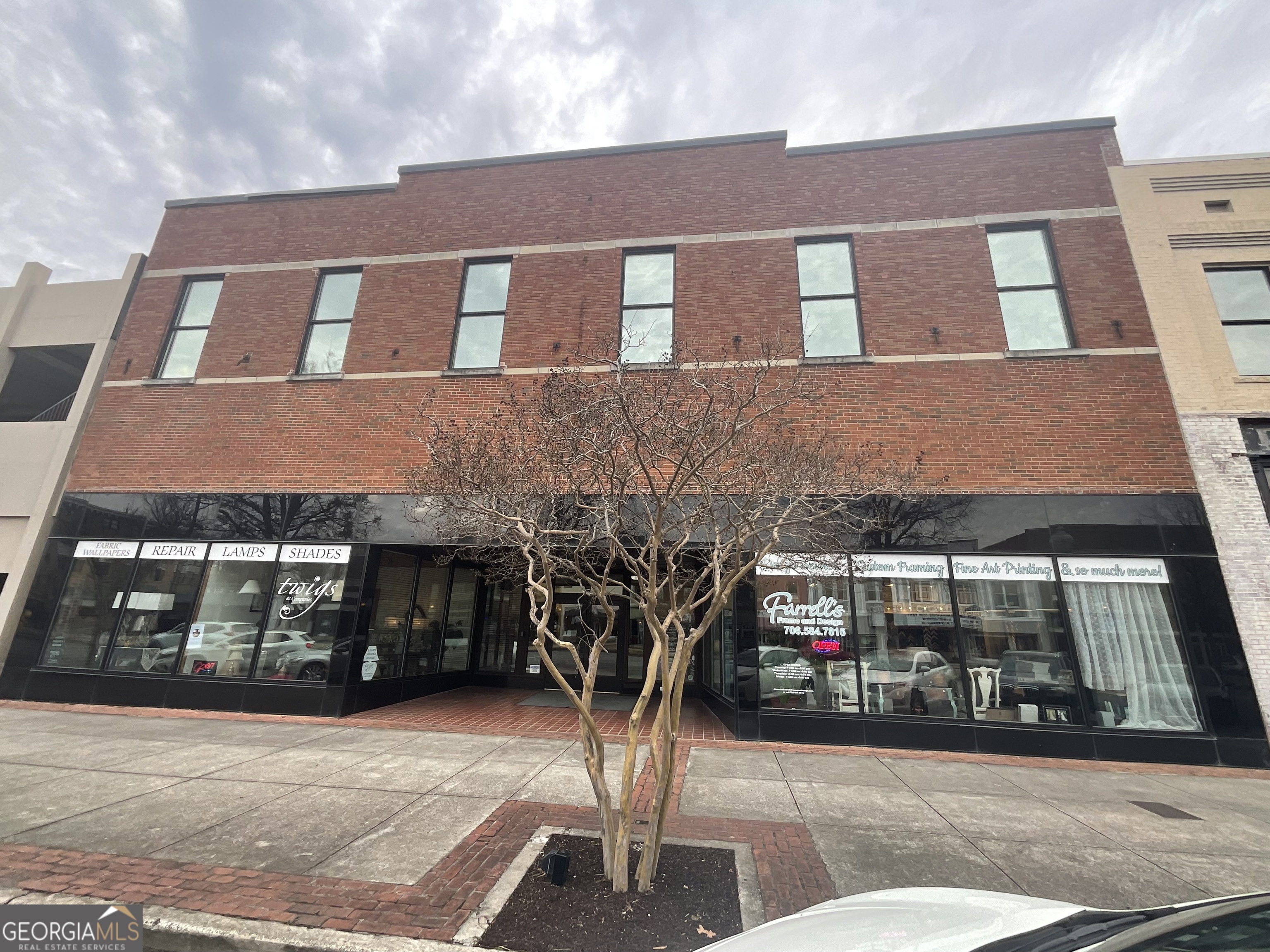 Downtown: 2 bedroom, 1 bath total electric apartment. Includes stove, refrigerator, dishwasher, microwave, stacked washer & dryer. Has central heat & air. Power, Water & pest control included. No Pets. Shown by appointment only