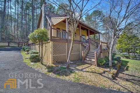 A home in Mineral Bluff