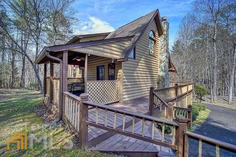 A home in Mineral Bluff