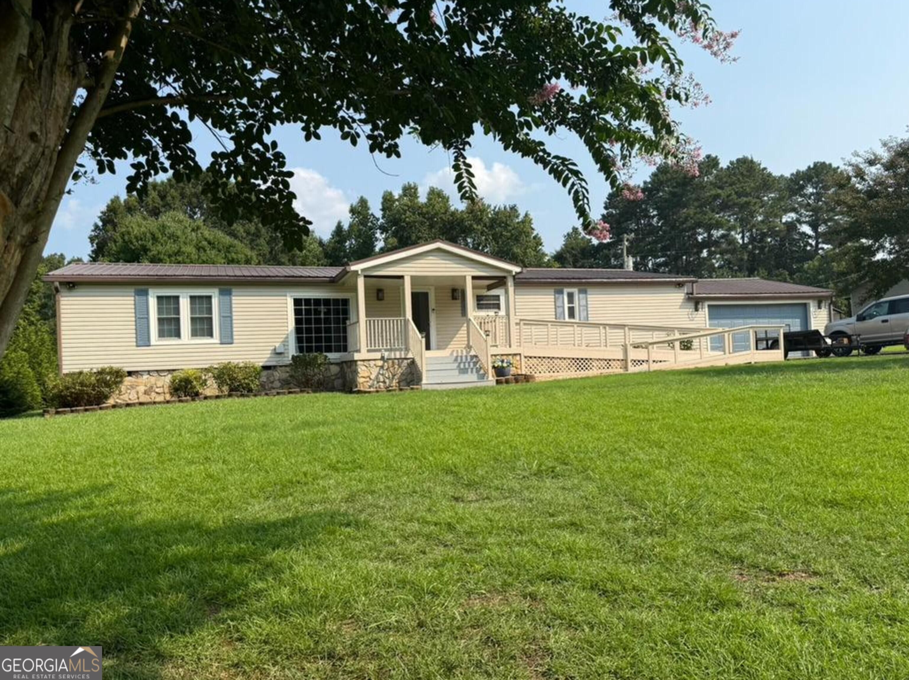 1041 Blue Springs CT