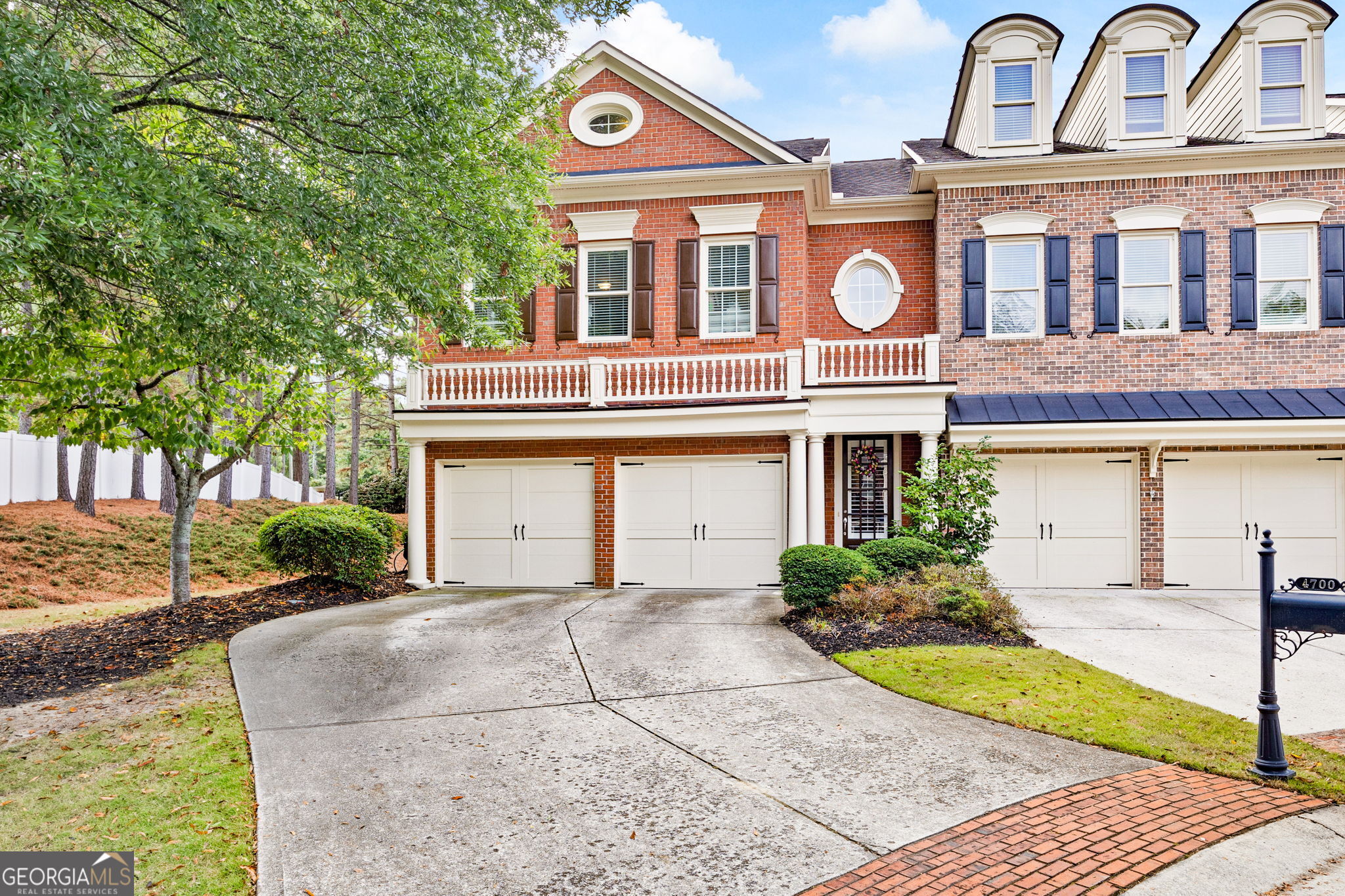 4700 Legacy Cove LN