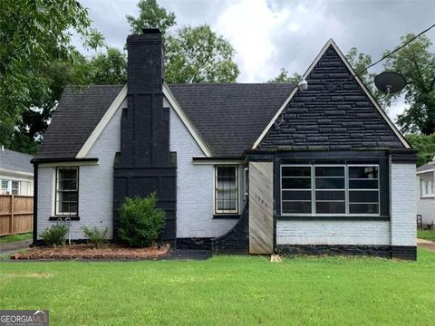 Photo of 1594 Beecher Street SW, Atlanta, GA 30310 (MLS # 10719081)