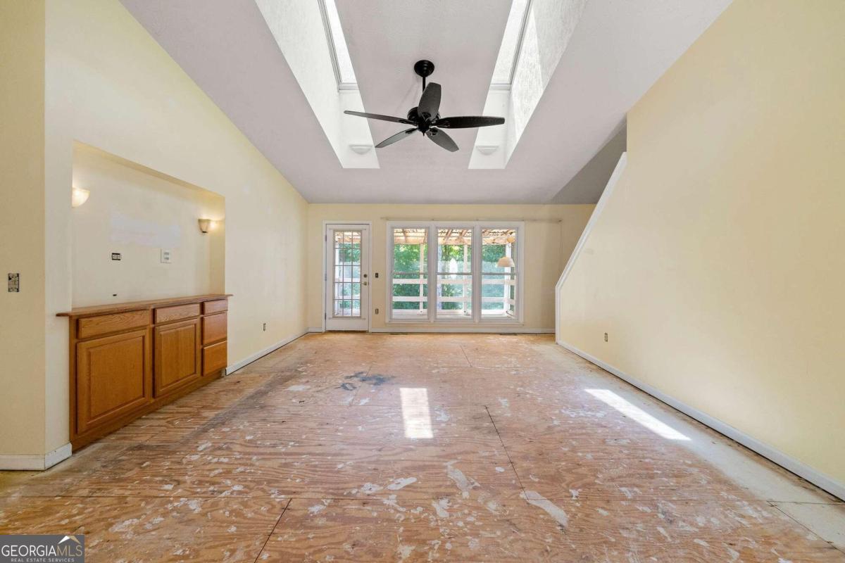 Landings At River Park - Residential