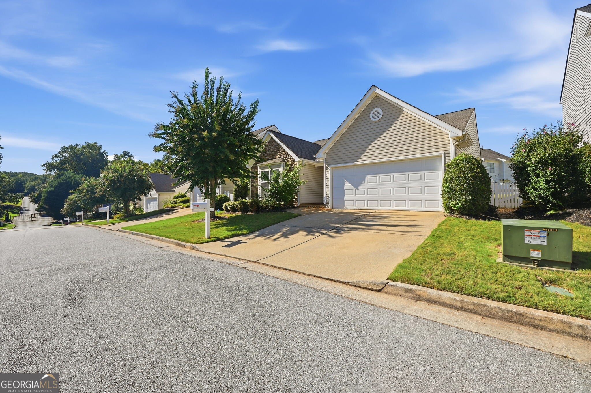 323 Greystone PKWY