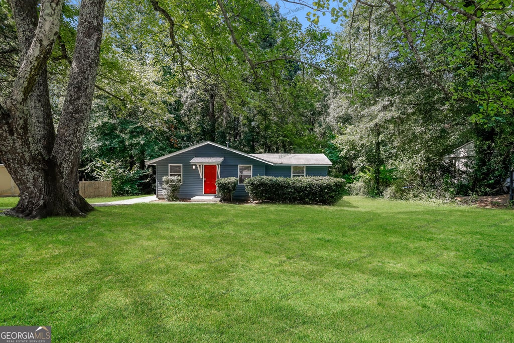 Photo of 809 Brian Lane, Forest Park, GA 30297 (MLS # 10876427)