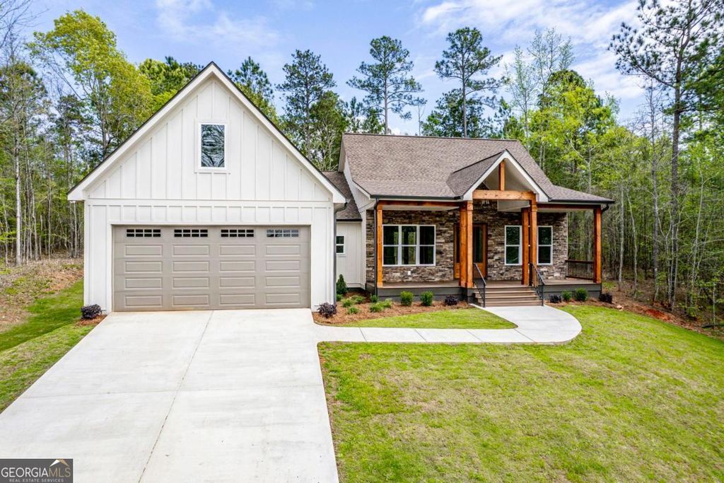 Photo of 1650 Northwoods Drive, Greensboro, GA 30642 (MLS # 10723121)