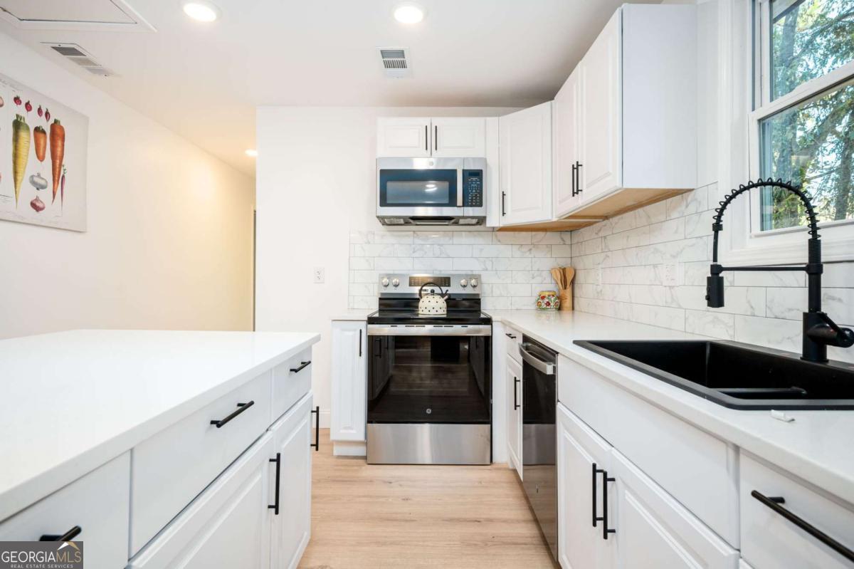 419 Mount Zion RD SW