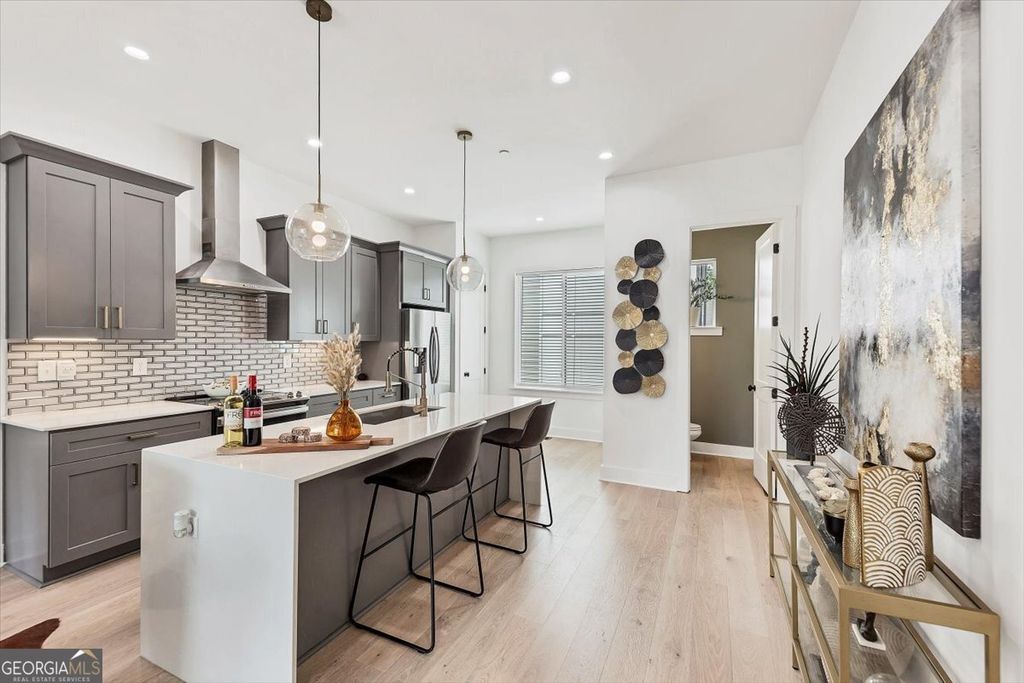 Photo of 701 Pryor Street SW # 5, Atlanta, GA 30315 (MLS # 10723195)