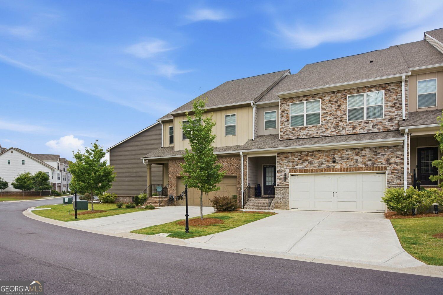 2095 Manor Pointe DR
