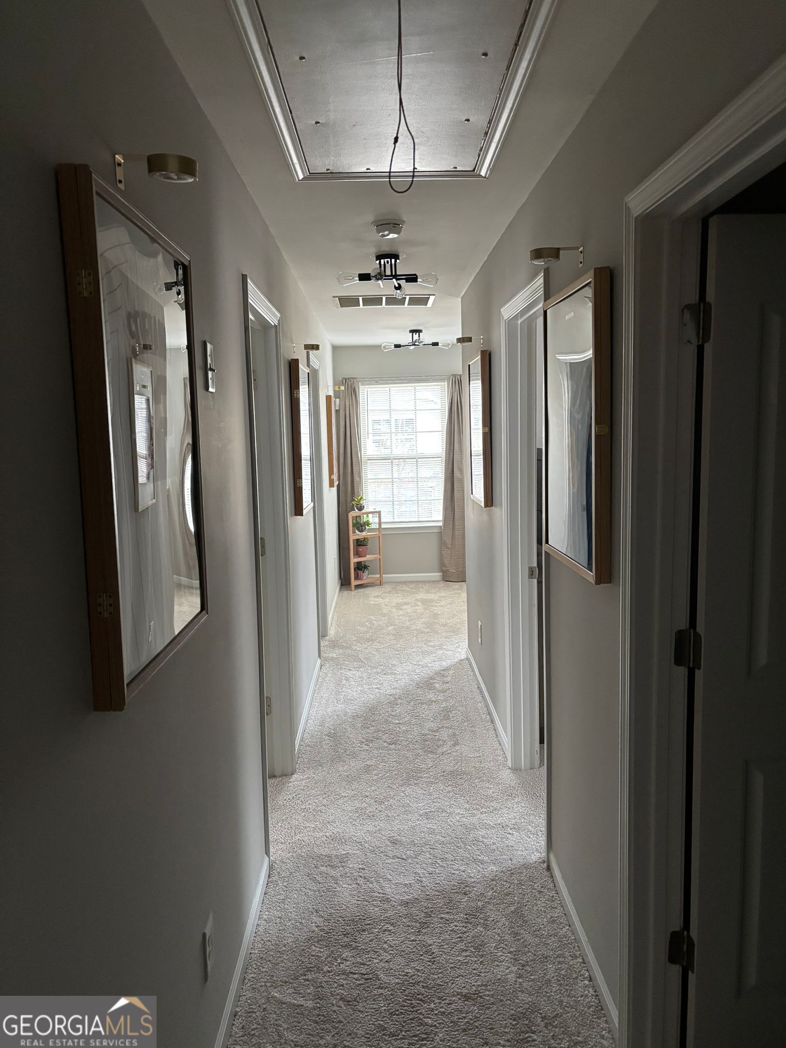 Iris Lake - Residential Lease