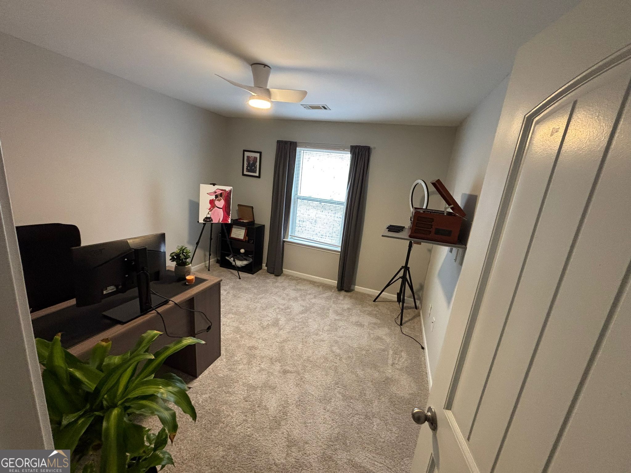 Iris Lake - Residential Lease