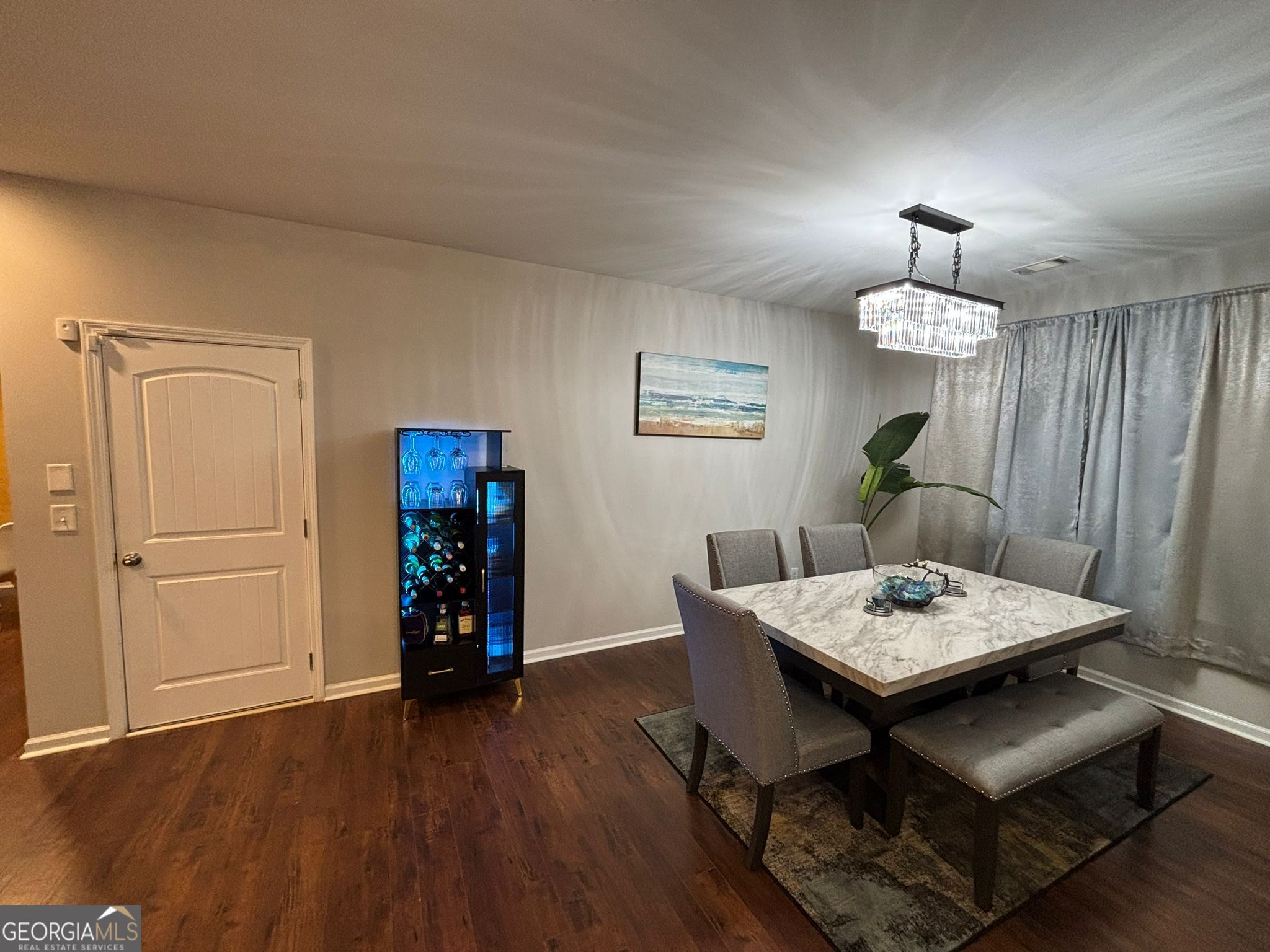Iris Lake - Residential Lease