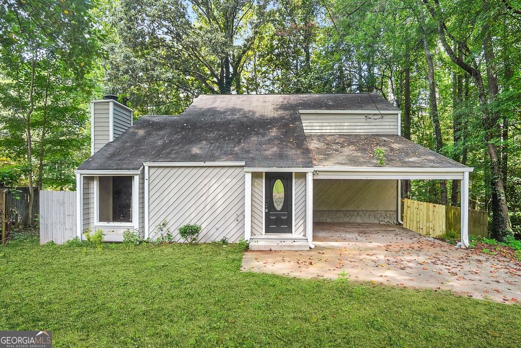 Photo of 215 Carmichael Road, Woodstock, GA 30189 (MLS # 10683776)