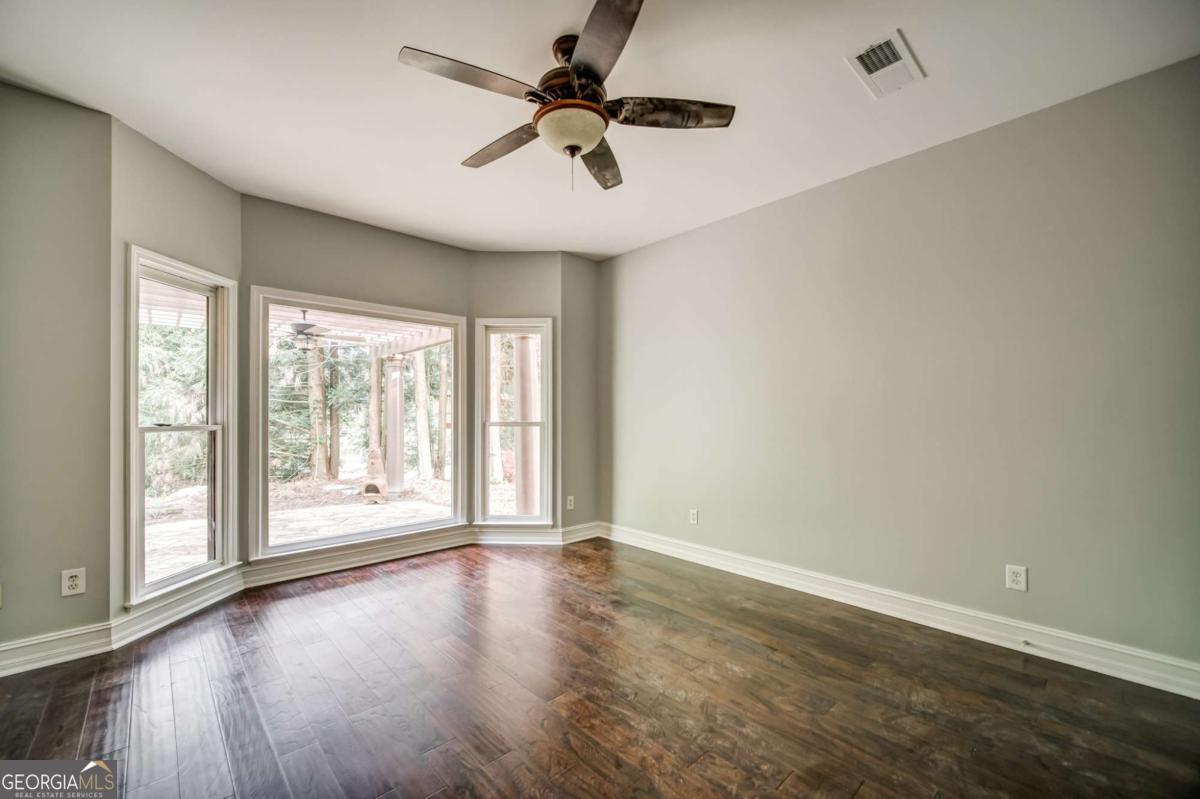 Foxhall - Residential