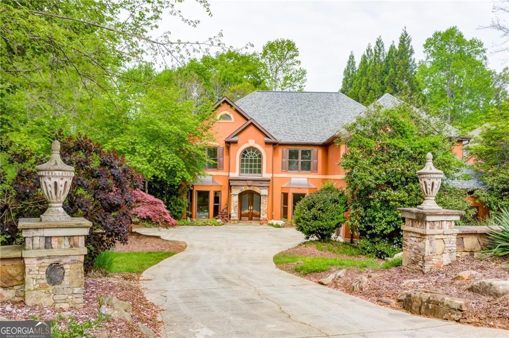 Foxhall - Residential